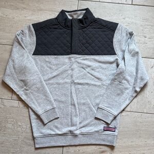 Vineyard Vines Gray and Black Casual Button Down Shirt